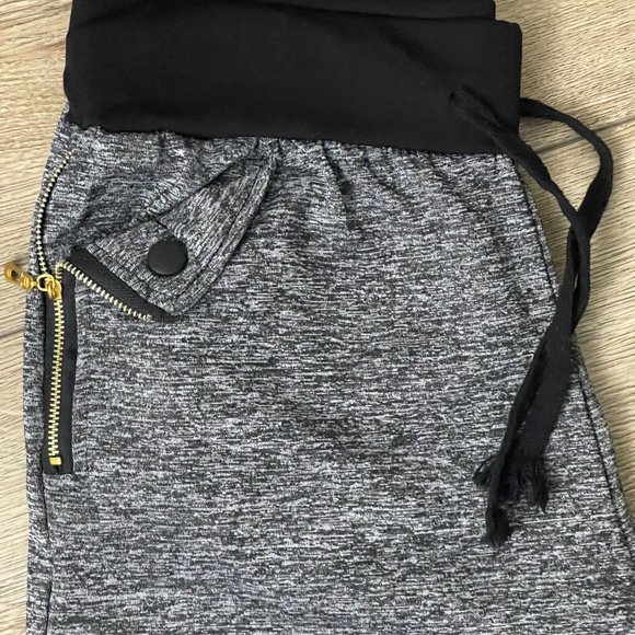 Lycra for Women Size L/XL Gray, side pockets with zipper and snap, elastic waist - Picture 7 of 10